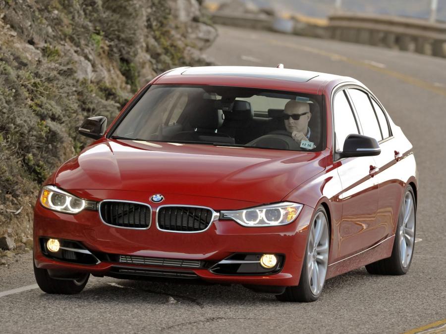  BMW 335i Sedan Sport Line 2012 года  (US) (фото 2 из 4)